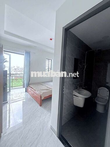Chính chủ. Cho thuê CHDV cao cấp. Thang máy full nội thất. 3tr1