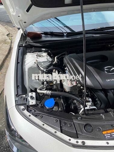 Mazda 3 2023 1.5L Luxury - 25000 km