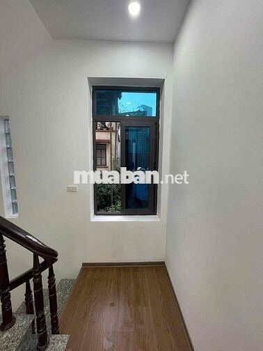 Nhà đẹp Phan Đình Giót! 50m ra ô tô, ngõ ba gác. 35mx5T. Chỉ 8,5 tỷ