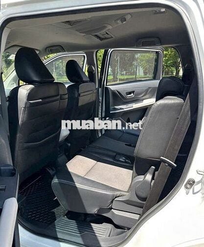 Toyota Veloz Cross 2022 CVT Top hỗ trợ ngân hàng