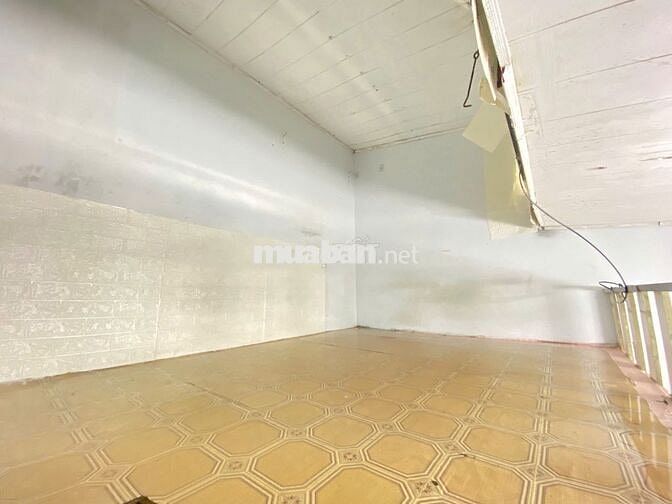 TRỌ GIÁ SIÊU HỜI TẠI NGUYỄN TƯ GIẢN