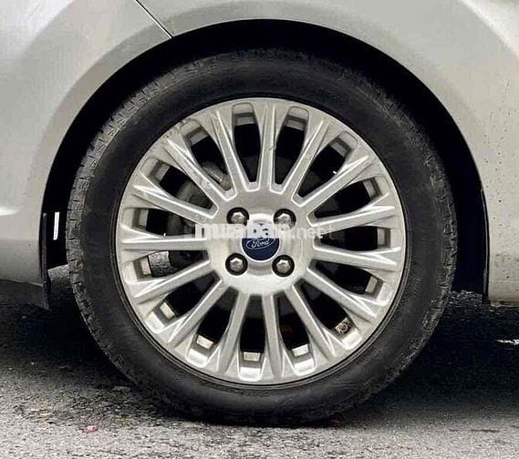 Ford Fiesta 2015 1.5 AT Sport - 63000 km