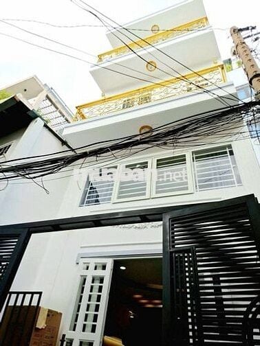 Chủ trẻ xây để ở, giờ đổi nhà lớn hơn nên bán lại giá tốt 5.35 tỷ