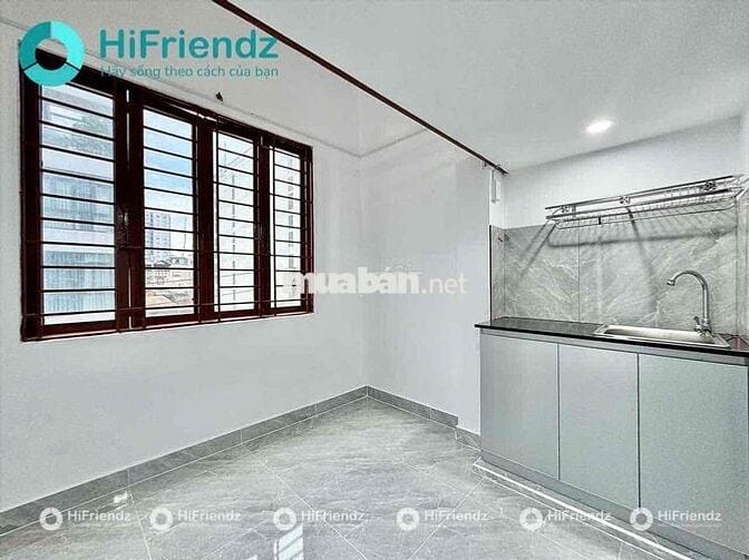 CHO THUÊ PHÒNG GÁC MỚI XÂY NGAY NGÃ TƯ HÀNG XANH Ở BÌNH THẠNH