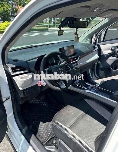 Toyota Veloz Cross 2022 CVT Top hỗ trợ ngân hàng