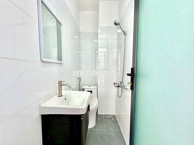 PENHOUSE 1PN 1BẾP, BAN CÔNG, FULL NỘI THẤT TẠI PHÚ NHUẬN TIỆN QUA Q1