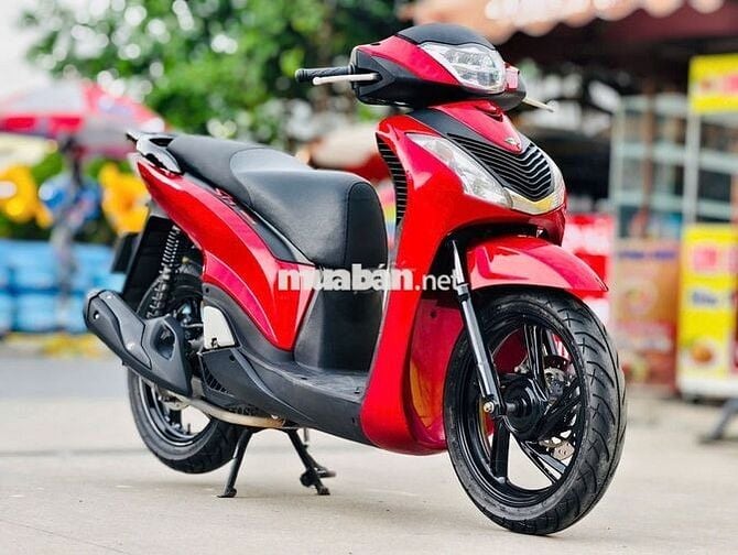 SH 150 ABS 2019 LÊN ÁO Ý