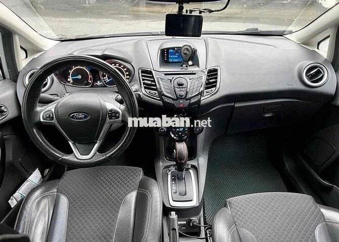 Ford Fiesta 2015 1.5 AT Sport - 63000 km