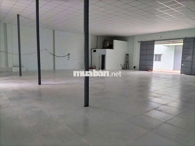 CHO THUÊ KHO 265M2 NGAY NGÃ TƯ AN SƯƠNG ĐƯỜNG TÀI NỀN GẠCH MEN