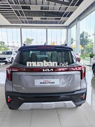 KIA SELTOS LUXURY - ƯU ĐÃI 35TR + BẢO HIỂM XE