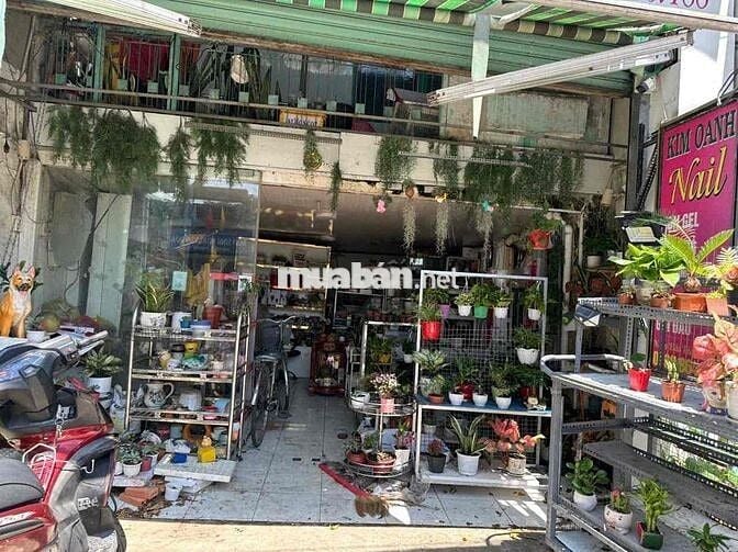 CHO THUÊ NHÀ MẶT TIỀN TÔN THẤT THUYẾT Q4