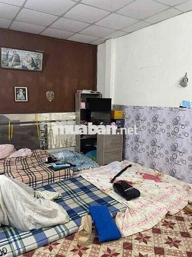 Bán nhà Nguyễn hồng đào xe hơi ngủ trong nhà 4.5x27 . gác suốc 13ty