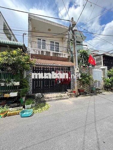 BÁN NHÀ LẦU GẦN CHỢ - GẦN ĐƯỜNG LÝ VĂN SÂM