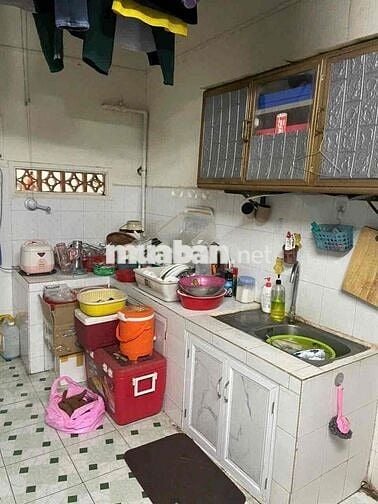 Bán nhà Nguyễn hồng đào xe hơi ngủ trong nhà 4.5x27 . gác suốc 13ty
