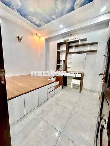 NHÀ BIỆT THỰ 10P, 11WC - LÀM CHDV - SẴN NỘI THẤT - SẠCH SẼ