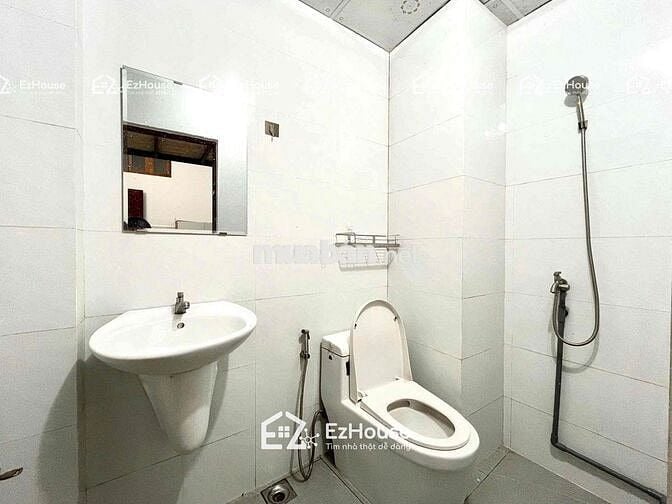Phòng Trọ Tân Phú Mới Xây Đi Bộ Qua Đại học Công Thương 2 phút