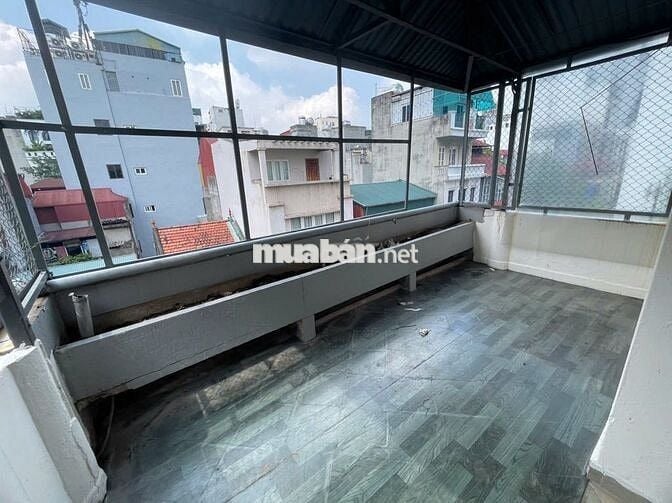Mặt bằng kinh doanh 5 tầng Mai Hắc Đế – 38 triệu/tháng