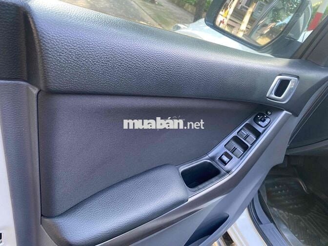 Mazda BT 50 2018 2.2 MT 4WD