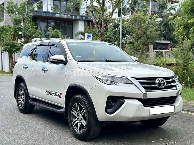 Toyota Fortuner 2017 2.4G 4x2 MT - 140000 km