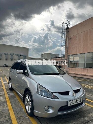 Mitsubishi Grandis 2009 2.4 Mivec - 138000 km
