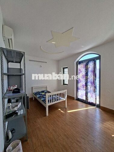 Nhà 5x12,4 tầng 4pn 5wc ,đường xe tải gân coopmat PVH