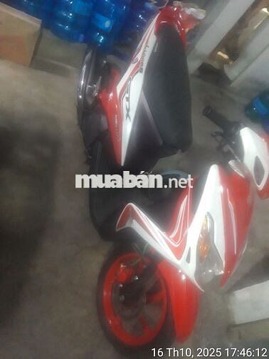 Bán xe Luviasgiấy tờ đầy đủ máy êm zin xe tại Q7