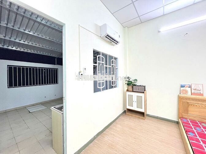 PHÒNG MỚI BANCOL CỰC ĐẸP ĐƯỜNG QUANG TRUNG
