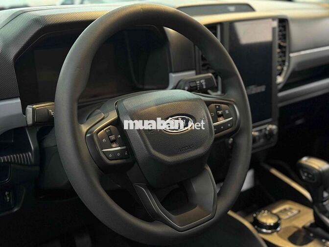 Ford Ranger 2024 XLS 2.0 4X4 AT - 20000 km | Lướt