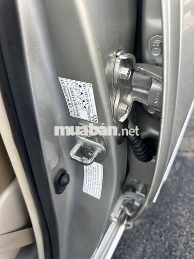 can ban gấp innova 208 cơp rin ko loi chinh chủ