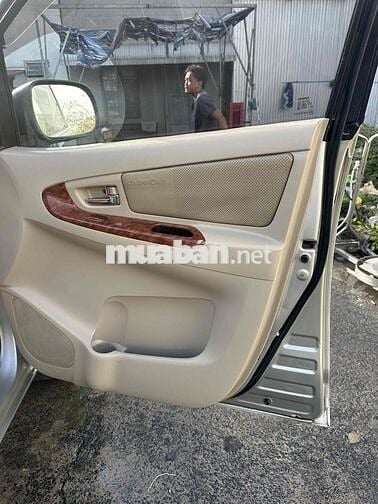 can ban gấp innova 208 cơp rin ko loi chinh chủ
