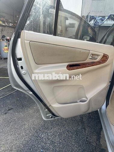 can ban gấp innova 208 cơp rin ko loi chinh chủ