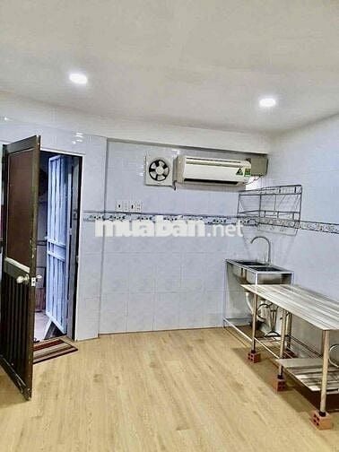 🏠Nhà cho thuê  hẻm Âu Dương Lân p3q8 📐; Dt  4m x 5,5m 1 lầu ,1 phòng ,