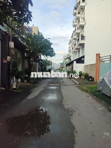Nhà 1 trệt 1 lầu Thạnh Xuân 23 – gần  chợ Minh Phát – Giá 2,55 tỷ TL