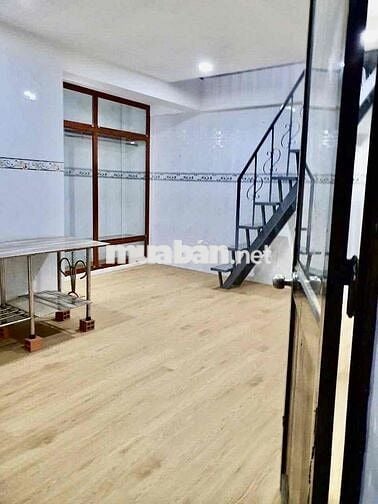 🏠Nhà cho thuê  hẻm Âu Dương Lân p3q8 📐; Dt  4m x 5,5m 1 lầu ,1 phòng ,