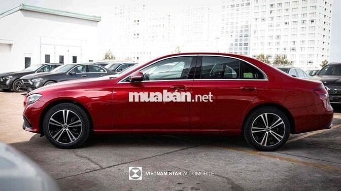 Mercedes-Benz E180 𝐗𝐞 𝐌𝐨̛́𝐢 𝟏𝟎𝟎% | Trả trước 250tr