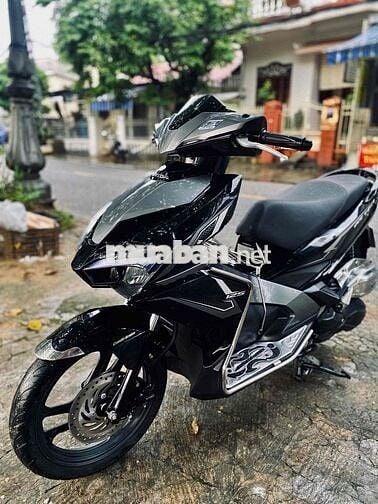 Bán Xe Air Blade Fi 2018. Còn mới cứng ,