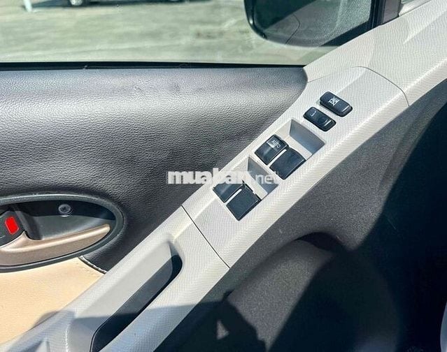 🆘🆘🆘YARIS 1.3At 2010 Nhập Nhật Bản XE ĐẸP ZIN 99%