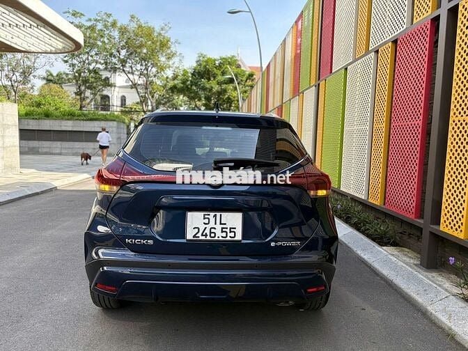Nissan Kicks 8/2024 e-Power V - 900 km Like New