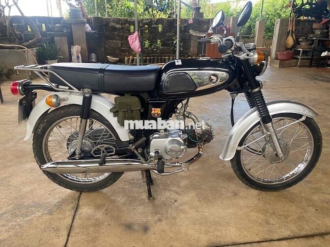 cần bán xe tâm huyết, xe chỉ về đổ xăng đi