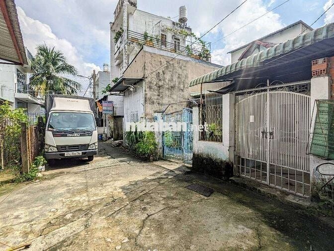 BÁN NHÀ Q12 - XE TẢI ĐẬU CỬA - DT KHỦNG - GIÁ CỰC TỐT