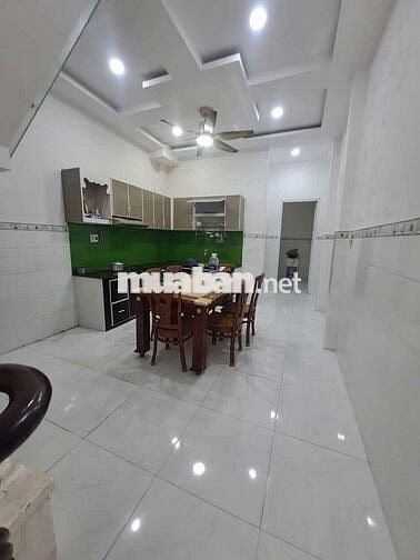 Nhà 1 lầu 3pn2wc đường vườn lài phường apd q12