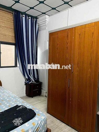 Cho thuê gắp siêu phẩm 2 phòng ngủ trung tâm quận 3 view lầu cao với d