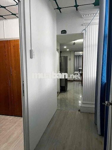 Cho thuê gắp siêu phẩm 2 phòng ngủ trung tâm quận 3 view lầu cao với d