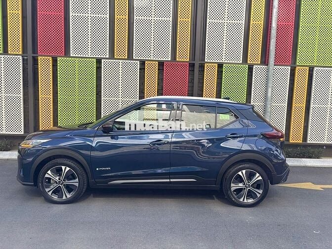 Nissan Kicks 8/2024 e-Power V - 900 km Like New