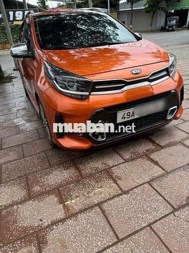 Kia Morning GT Line 2021 màu cam số tự động