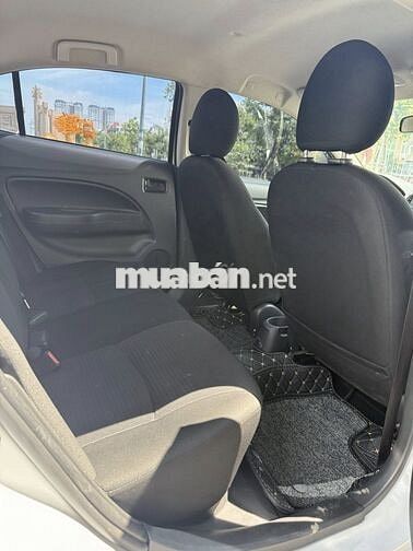 Mitsubishi Attrage 2021 số sàn màu trắng