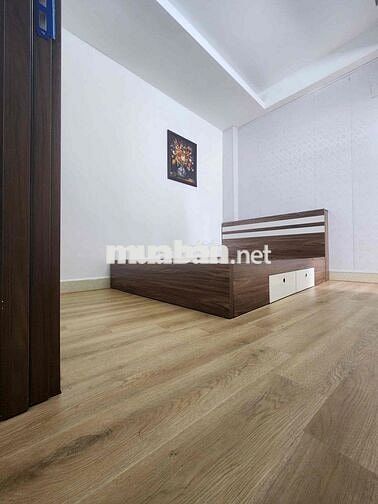 Bán CCMN Hoàng Ngân, Quan Nhân- Thoáng Đẹp