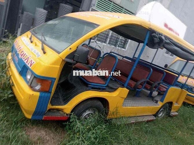 Toyota Hiace 2003 - 100000 km