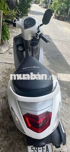 Xe tay ga Yamaha Grande 2019