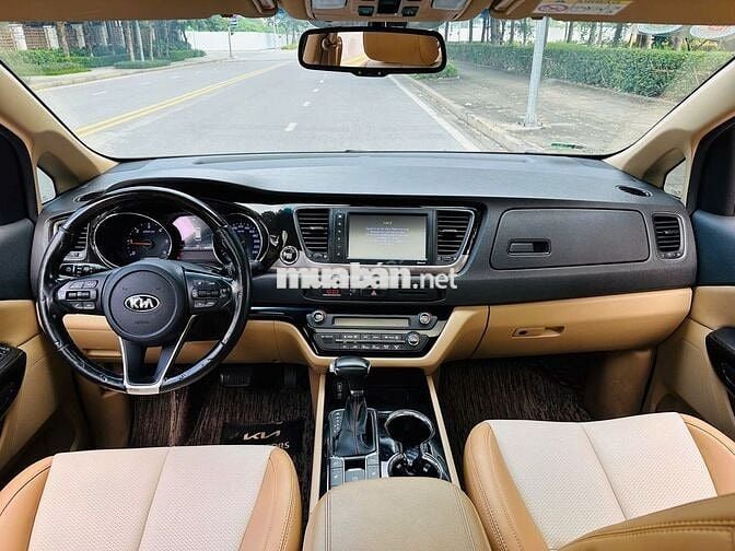 Kia Sedona 2019 Platium D - 86000 km